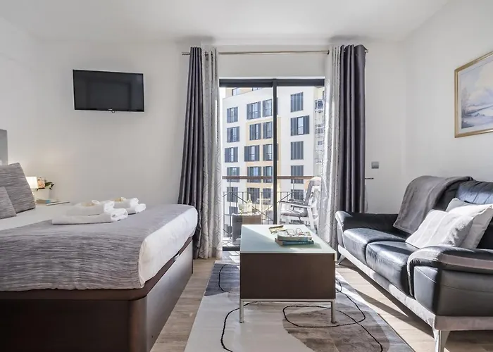 Forum Ocean View 4b By Homie شقة