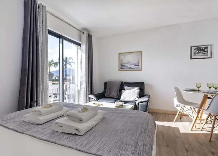 Forum Ocean View 4b By Homie *